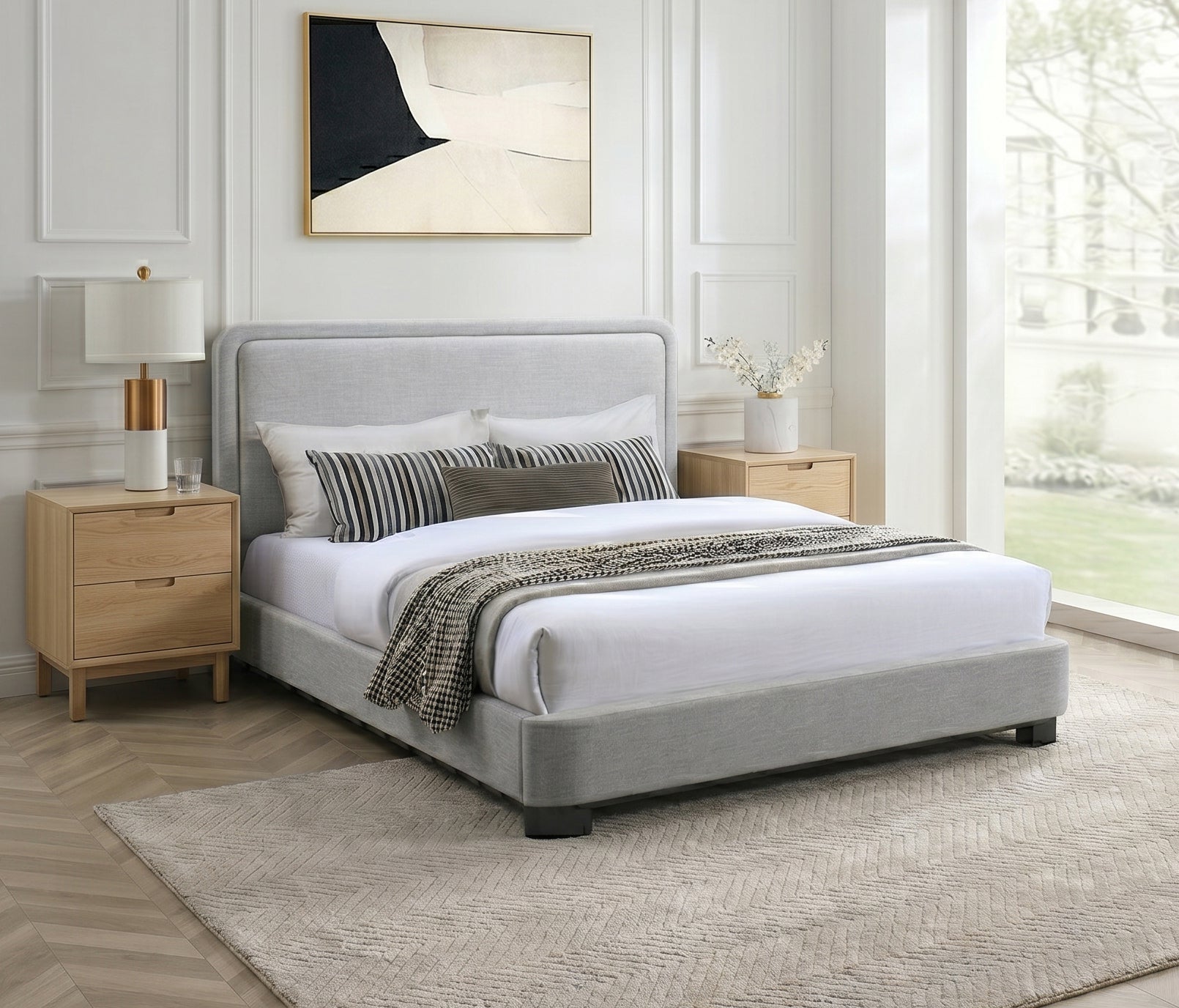 IF-5911 Upholstered Bed